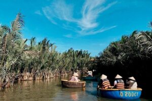 Basket Boat Tour, Hoi An city, boat trip and lantern release - Hoi An Ancient Town Highlights: Tan Ky, Japanese Bridge, and Assembly Halls