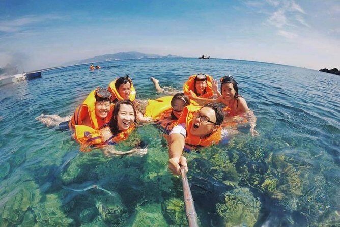 Cham Island: Snorkeling Tour - The Cham Jungle Restaurant seafood lunch: what’s actually valuable here