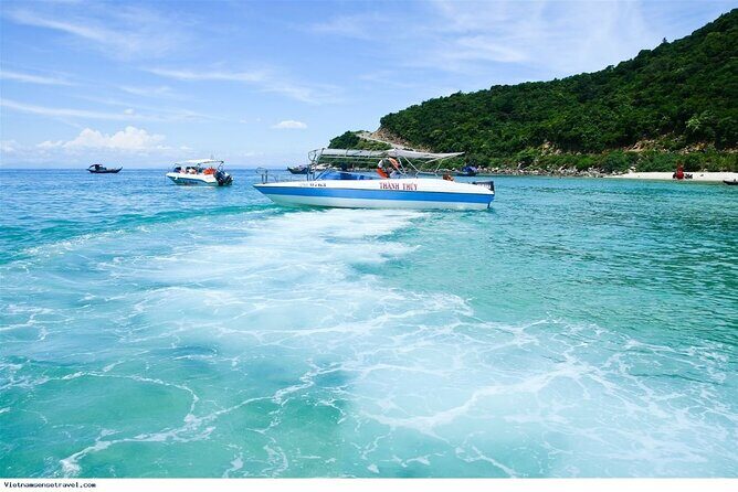 Cham Island Snorkeling - Wonderful Beach - Speedboat Daily Tour - Cham Island beaches and the 45-minute snorkeling window