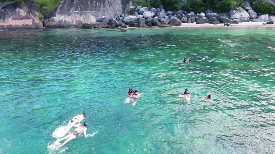 Cham Island: Underwater Walking & Snorkeling Tour - Underwater walking on Cham Island: the oxygen-helmet experience