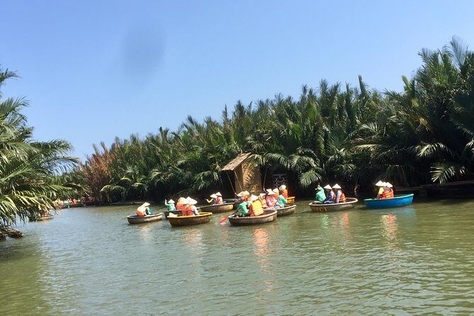 Cooking class, market tour and basket boat tour - Hoi An in 4.5 Hours: How the Market, Boat, and Kitchen Fit Together