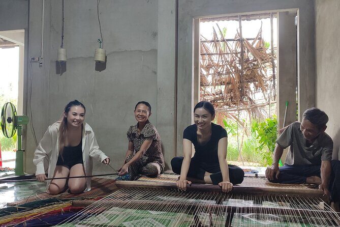 Countryside Bicycle To-Trà Quế village,Carpentryvillage,makingMat - Getting to the countryside: transfers, mobile ticket, and small-group flow