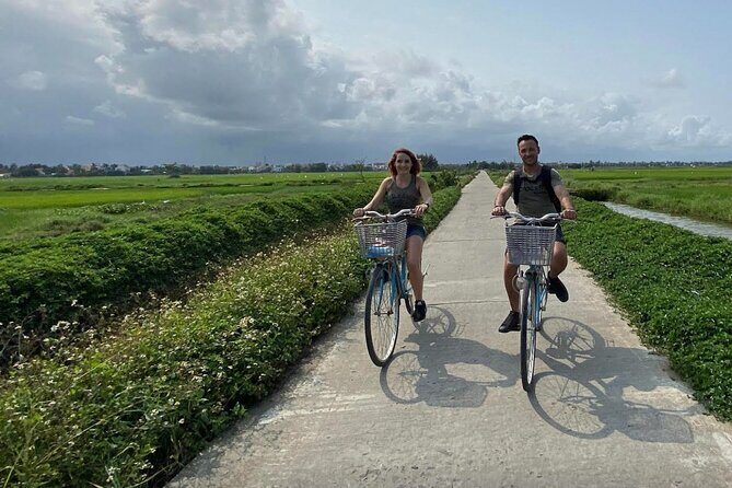 Countryside bike tour, basket boat and cooking class - Bay Mau Coconut Village: Basket Boats, Coconut Forest, and Crab Fishing