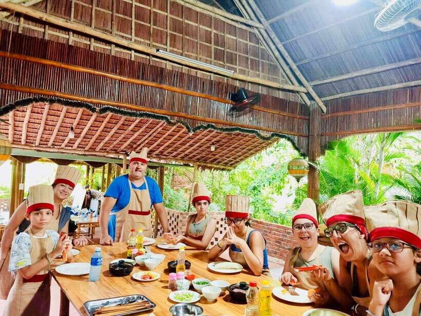 Da Nang/Hoi An: Market Tour, Basket Boat Ride, Cooking Class - Key highlights worth your time