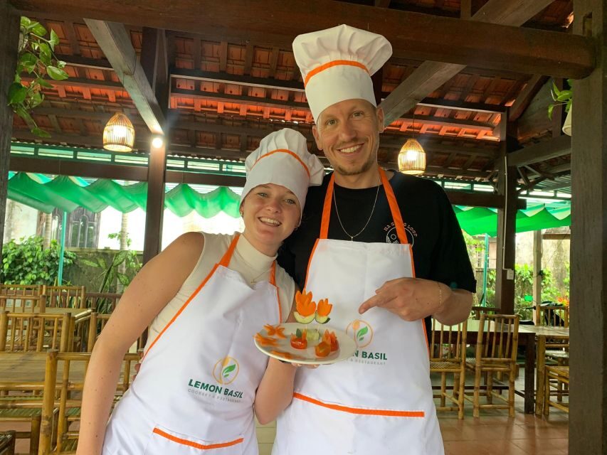 From Hoi An: Cooking Class at Organic Farm - Tra Que vegetable village start: why the farm setting matters