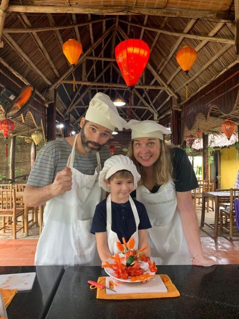 Hoi An: Authentic Cooking class in organic Herb Village - Entering the Day: Pickup, Market, and a Real Sense of Place