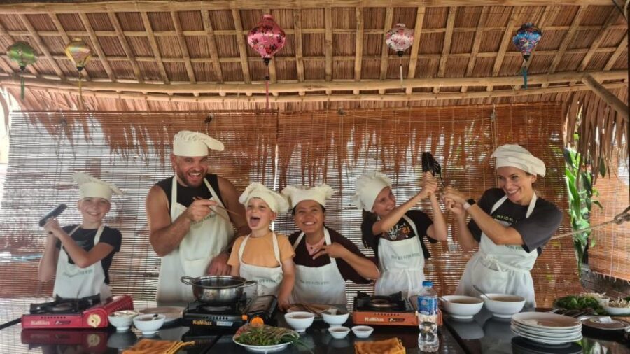 Hoi An: Authentic Cooking class in organic Herb Village - Tra Que Vegetable Village: 30+ Herbs Grown by Hand