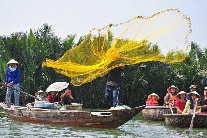Hoi An Basket Boat Tour ( basket boat, visit water coconut forest, fishing crab) - Crab fishing and net throwing: the hands-on part (and where reality kicks in)