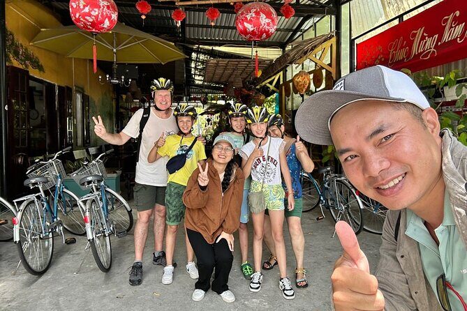 HOI AN Biking Vegetable Village, Basket Boat, Coconut Forest - Tra Que Vegetable Village: where herbs smell like a lesson