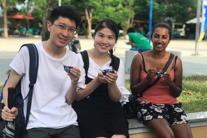 Hoi An Cheap Walking Food Tour - The home-cooked meal that changes the vibe