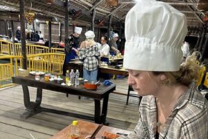 Hoi An Cooking Class with Local Chef - Starting at Villa Hoa Vừng in Cẩm Thanh