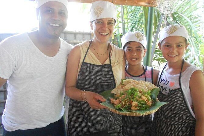 Hoi An Cooking Class(Market,BasketBoat Crabfishing&Cooking Class) - Group Size and Personal Attention: Why This Class Feels Less Touristy