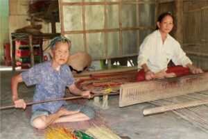 Hoi An Countryside Tour:CamKim Island, Craft Villages&Basket Boat - Crossing to Cam Kim Island and Kim Bong: carpentry village life in plain view