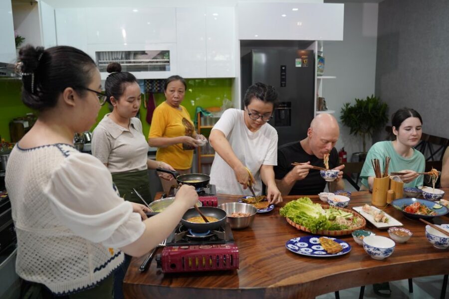 Hoi An/Da Nang: Vietnamese Cooking Class with Transportation - What You’ll Cook in Hoi An (Banh Xeo, Green Papaya Salad, Pho-Style Beef Noodles)