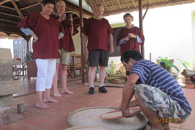 Hoi An Farming and Fishing life Experience Tour - From vegetables to waterways: boat time and meeting fishermen