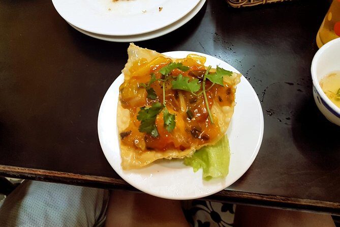 Hoi An Food Tour by Motorbike with Tastings and Dinner - Why Eating Hoi An From the Back of a Scooter Works So Well