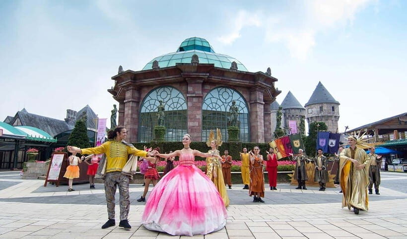 Hoi An: Full-day Ba Na Hills & Amazing Golden Bridge - Gardens, peaks, squares: the rest of the Ba Na highlights