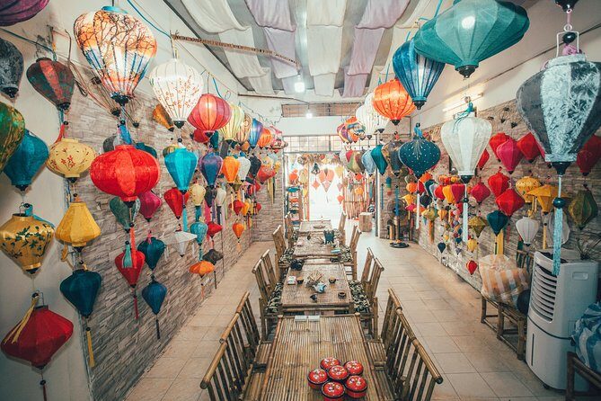 Hoi An Full Lantern Making Class- A special Foldable lantern - Stop 1: building your lantern from tea to tassels