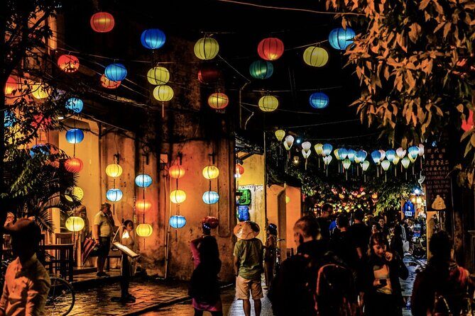 Hoi An Ghosts, Death, Mystery Unveiled - Meeting by the 400-year-old tree near Starbucks Hoi An