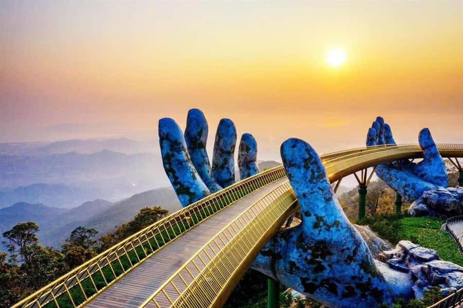 Hoi An: Golden Bridge, Marble Mt, & Lady Buddha Private Trip - Golden Bridge at Ba Na Hills: tickets, timing, and photo strategy