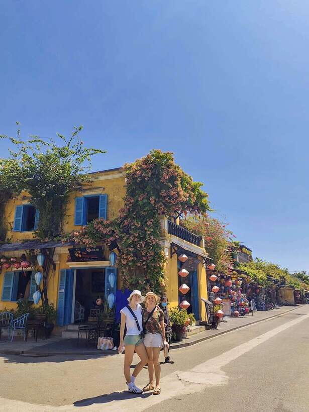 Hoi An: Half-Day Heritage Walking Tour - Traditional Art Performance Theatre: Culture Moment With a Timing Trade-off