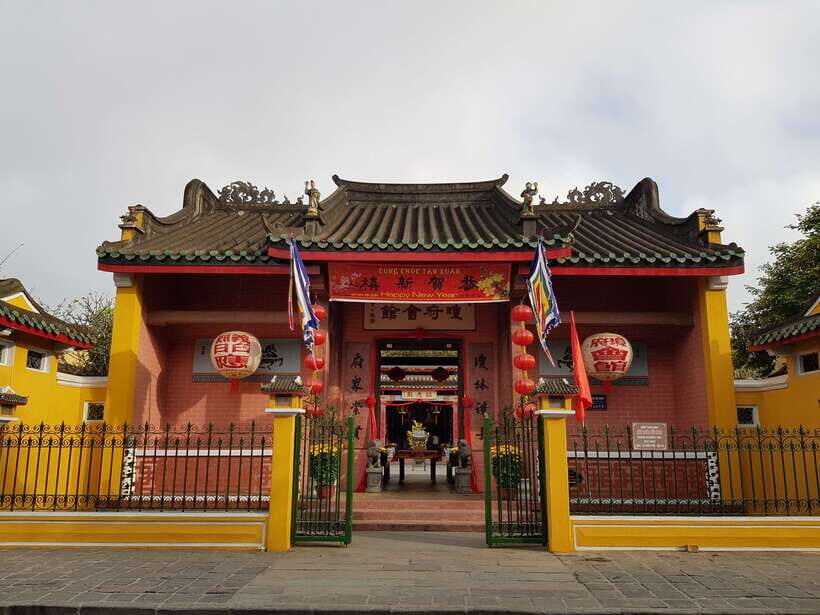 Hoi An: Half-Day Heritage Walking Tour - From the Japanese Covered Bridge to Everyday Faith