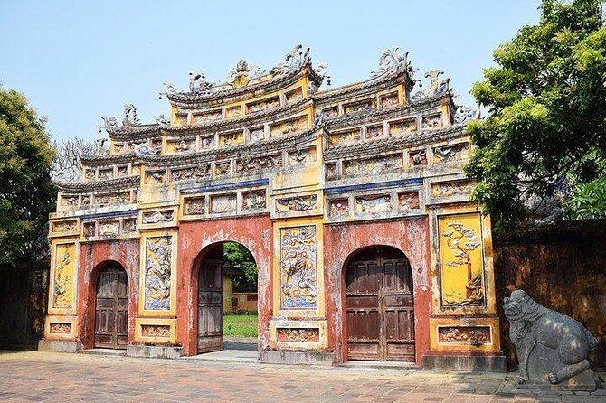 Hoi An: Imperial Hue And Hai Van Pass Full-day Tour - Guide quality: English support can be excellent or a bit patchy