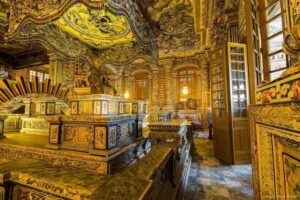 Hoi An: Imperial Hue And Scenic Hai Van Pass Discovery Tour - Đại Nội (Hue Citadel): the fortified heart of the Nguyen Dynasty