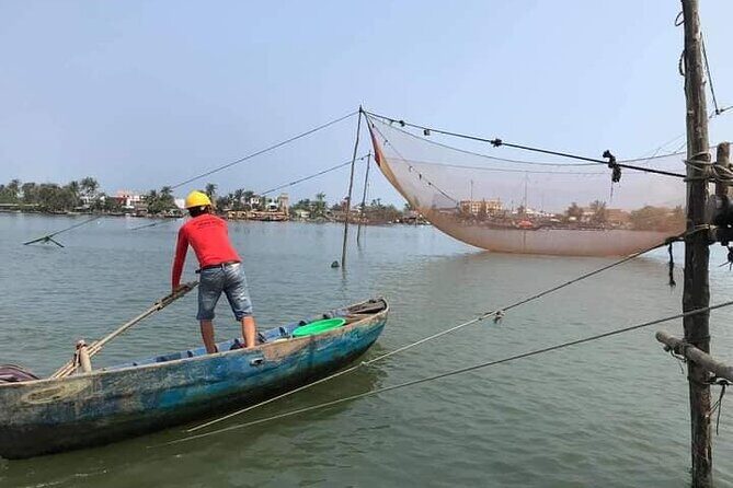 Hoi An Lantern Cruise/Boat Private Sunset/Special Event By Lotus - Passing the Hoi An market: color, movement, and local life from the river