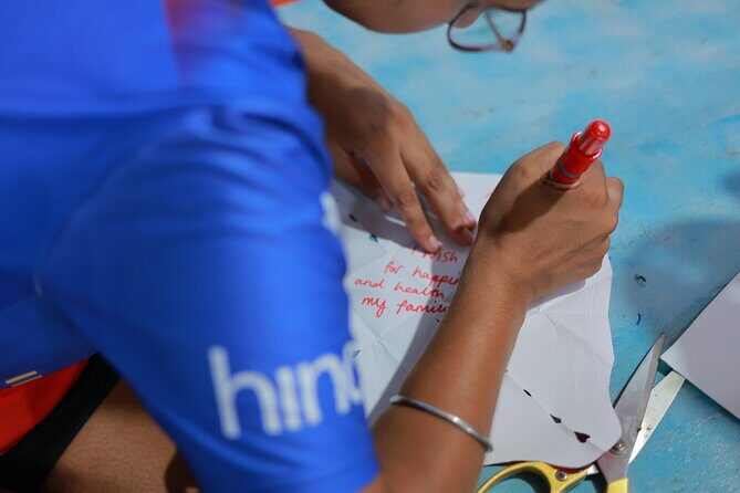 Hoi An Lantern Making Class with Lantern Boat Trip - Logistics That Matter (Pickup, Timing, and Meeting Point)