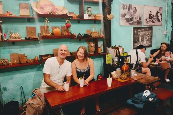Hoi An street food tour - Strolling Hoi An’s Small Streets for Cao Lầu, Bánh Mì, and More