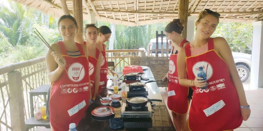 Hoi An: Traditional Cooking Class & meal with Local Family - Welcome tea, then hands-on cooking: how the class actually runs