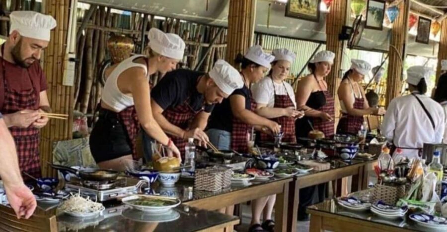 Hoi An: Vegetarian Cooking Class w Local Family and transfer - Optional basket boat ride in the coconut waterways