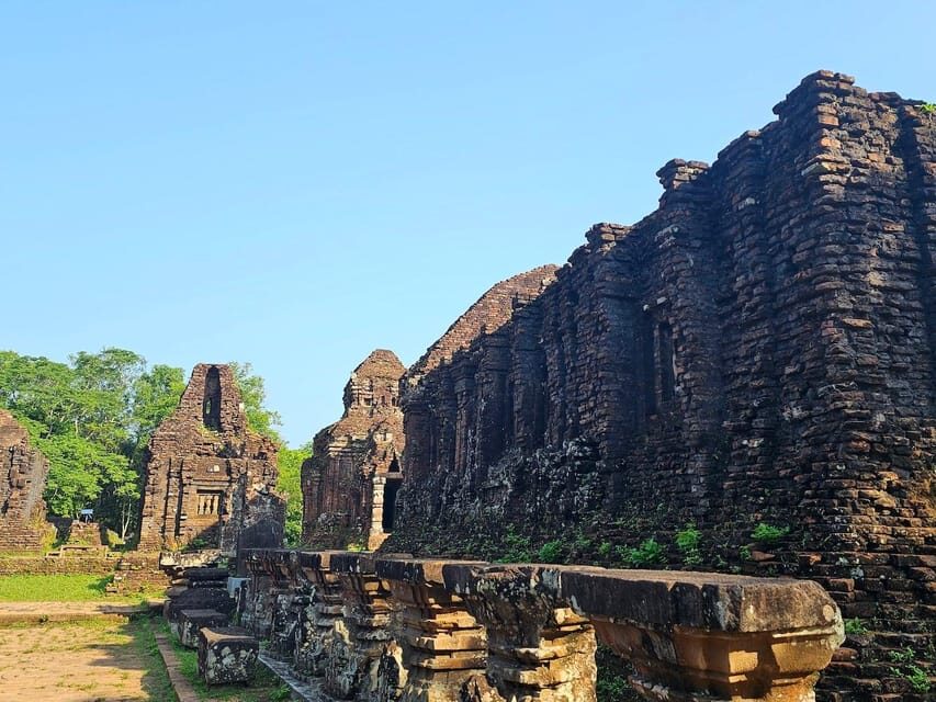 HoiAn: My Son Sanctuary w. Champa food Lunch 5:30/8:00/14:00 - Why early starts matter at My Son