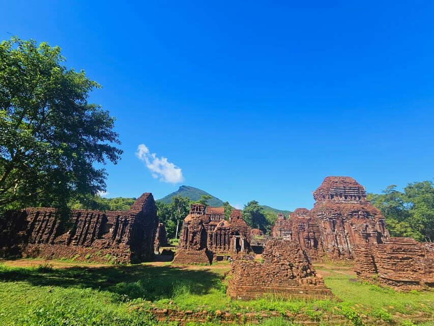 HoiAn: My Son Sanctuary w. Champa food Lunch 5:30/8:00/14:00 - Who should book this (and who should skip it)
