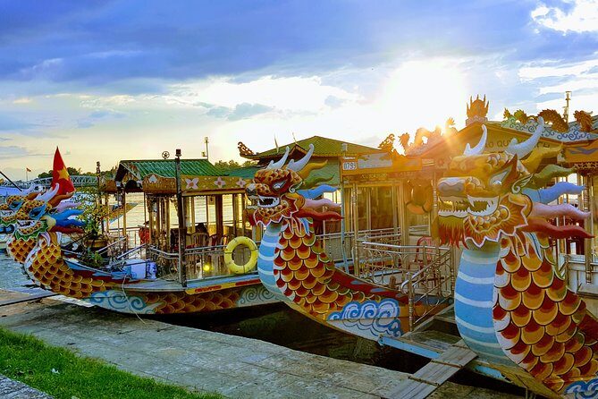 Hue City Tour From Hoi An- Hue Day Tour From Hoi An - Hue Imperial City: where the Nguyen dynasty story becomes real