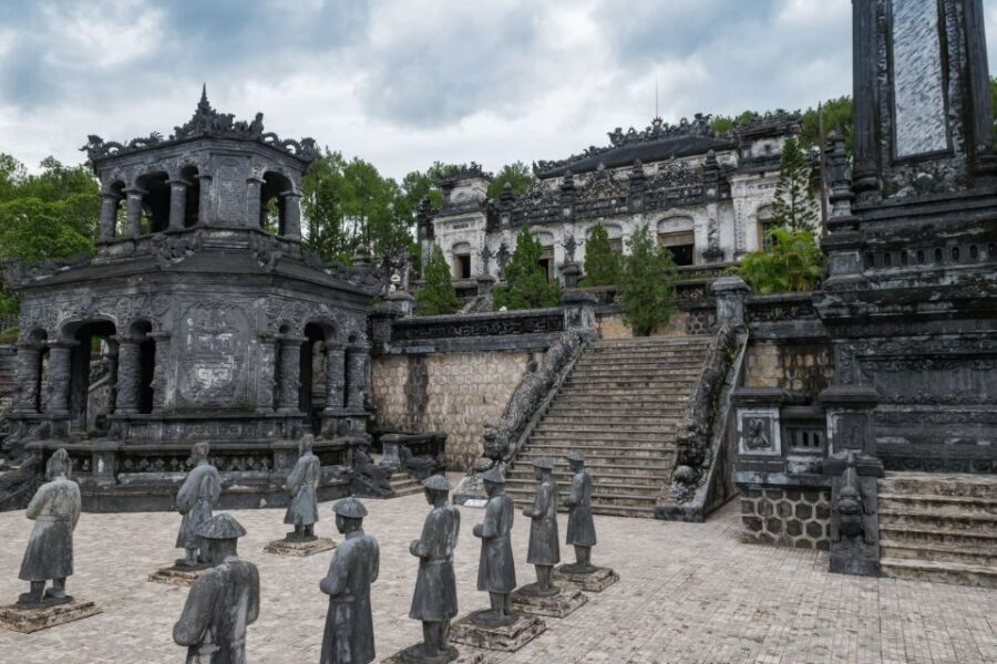 Hue City Tour Full Day - Depart from Da Nang / Hoi An - Thien Mu Pagoda: Hue’s Oldest Pagoda Stop
