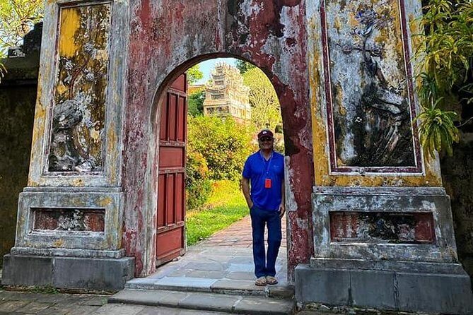 Hue City Tour via Hai Van Pass - Private Guided Tour - Lap An Lagoon: a short stop that breaks the drive