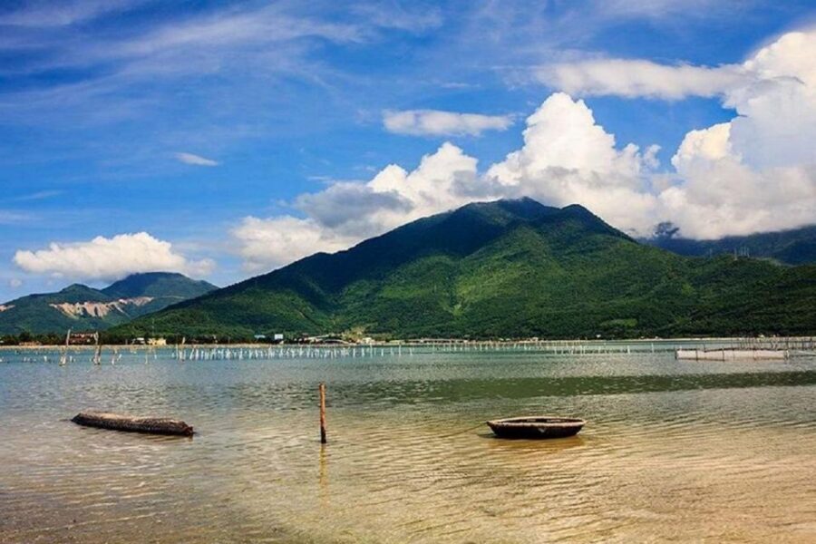 Hue City Tour with Dragon Boat from Hue or Danang or Hoi An - Thien Mu Pagoda: Buddhism’s impact on everyday life