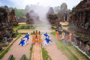 My Son Sanctuary and cruise trip from Hoi An/ Da Nang - Hoi An or Da Nang Pickup: How the Day Actually Moves