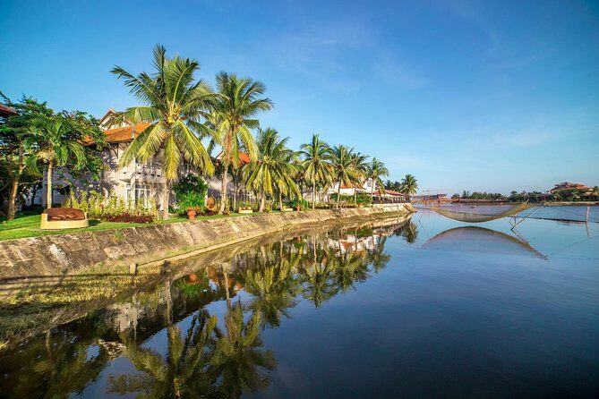 My Son Sanctuary Luxury Trip from Hoi An - Electric van or walking uphill: choosing the right entrance option