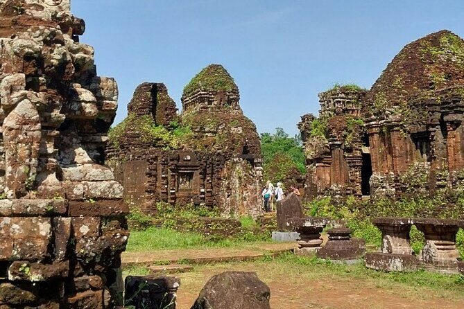 My Son Sanctuary Morning Tour & Early Morning with Boat Trip - Lunch and breakfast: My Quang noodles keep the day moving