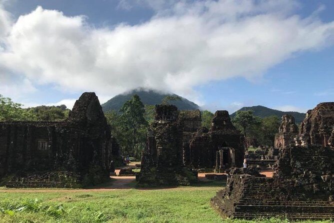 My Son Sanctuary Sunrise Private Tour - Dawn at My Son: Why the 5:00 am Start Changes Everything
