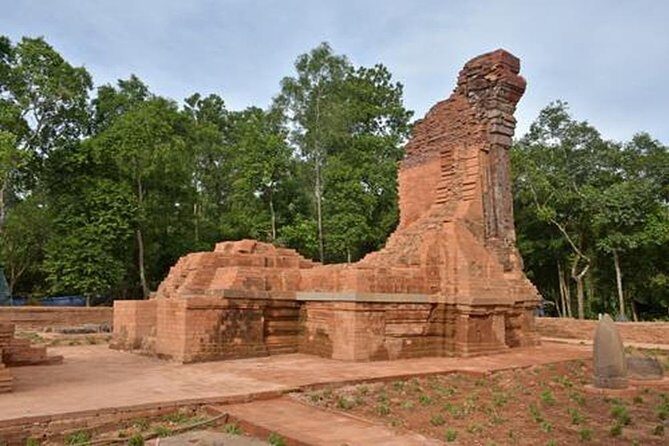 MY SON Unesco Site & Fresh Rice Noodle "PHỞ" Making Experience - My Son Sanctuary: UNESCO Ruins With Context (Not Just Photos)