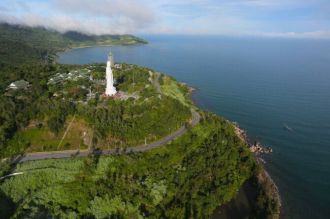 Scenic Transfer: Hoi An/Da Nang to Hue + 5 Attractions - The driver experience: where the service becomes personal