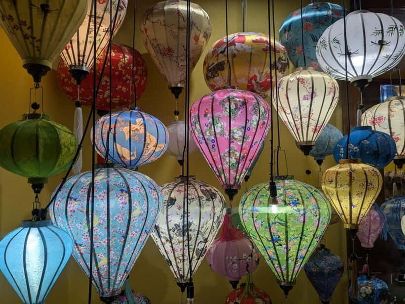 The Lantern Lady: Traditional Lantern Class in Old Town - Should You Book The Lantern Lady in Old Town?